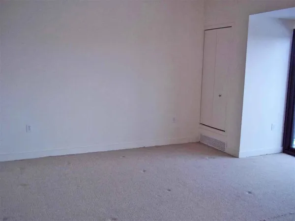 $2,250 | 111 North Ashley Street, Unit 613, Ann Arbor, MI 48104