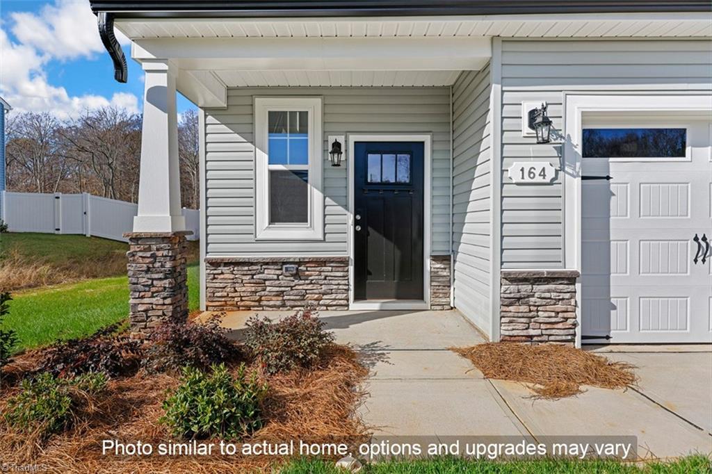 4086 Stallion Street High Point, NC 27262 - Photo 2 of 26