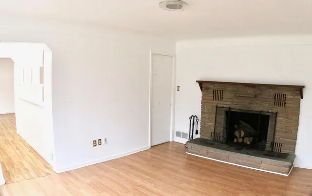 $450,000 | 30630 Helmandale Drive, Franklin, MI 48025