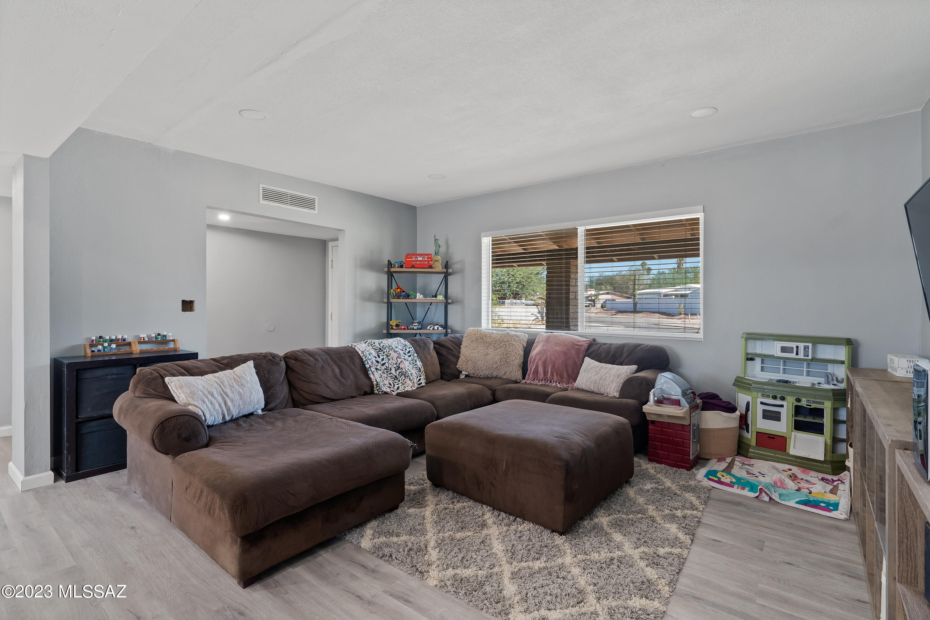 7451 North Rae Avenue Tucson, AZ 85741 - Photo 10 of 26 Gallery Image 10