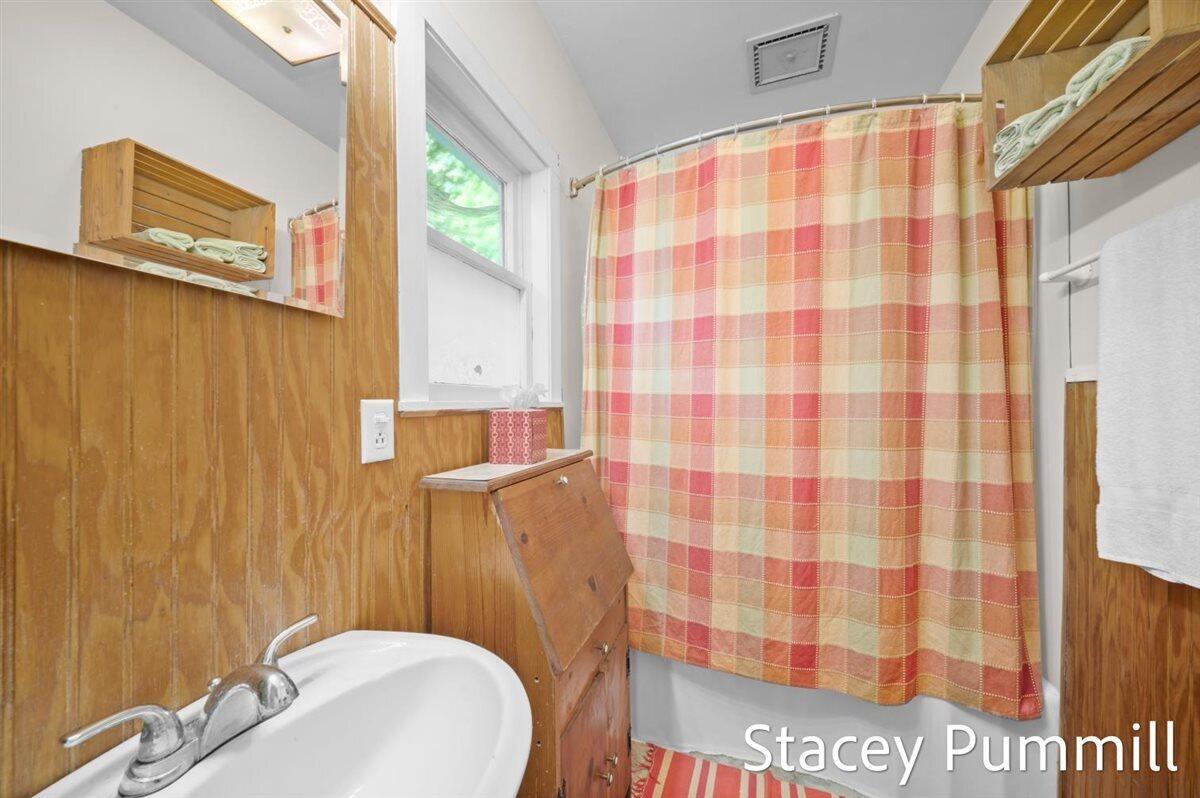 6174 Edgar Road Six Lakes, MI 48886 - Photo 20 of 26 15-DSC_6708