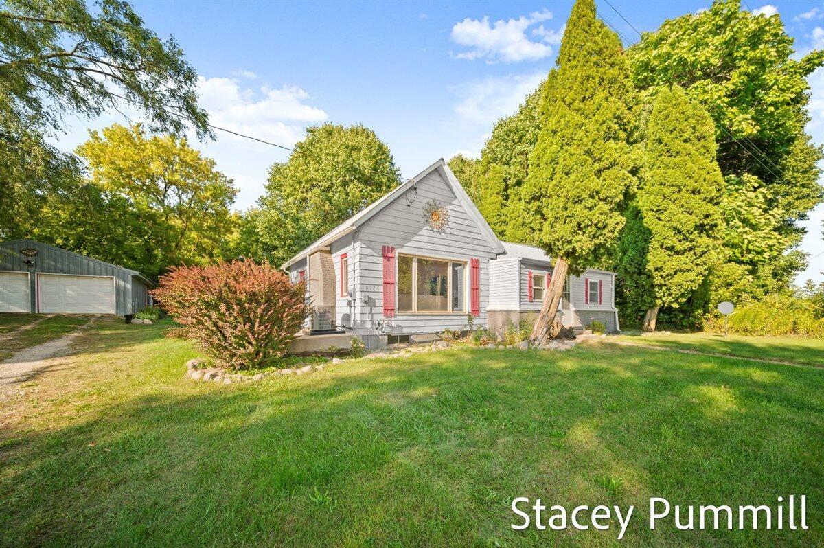 6174 Edgar Road Six Lakes, MI 48886 - Photo 2 of 26 02-DSC_6734