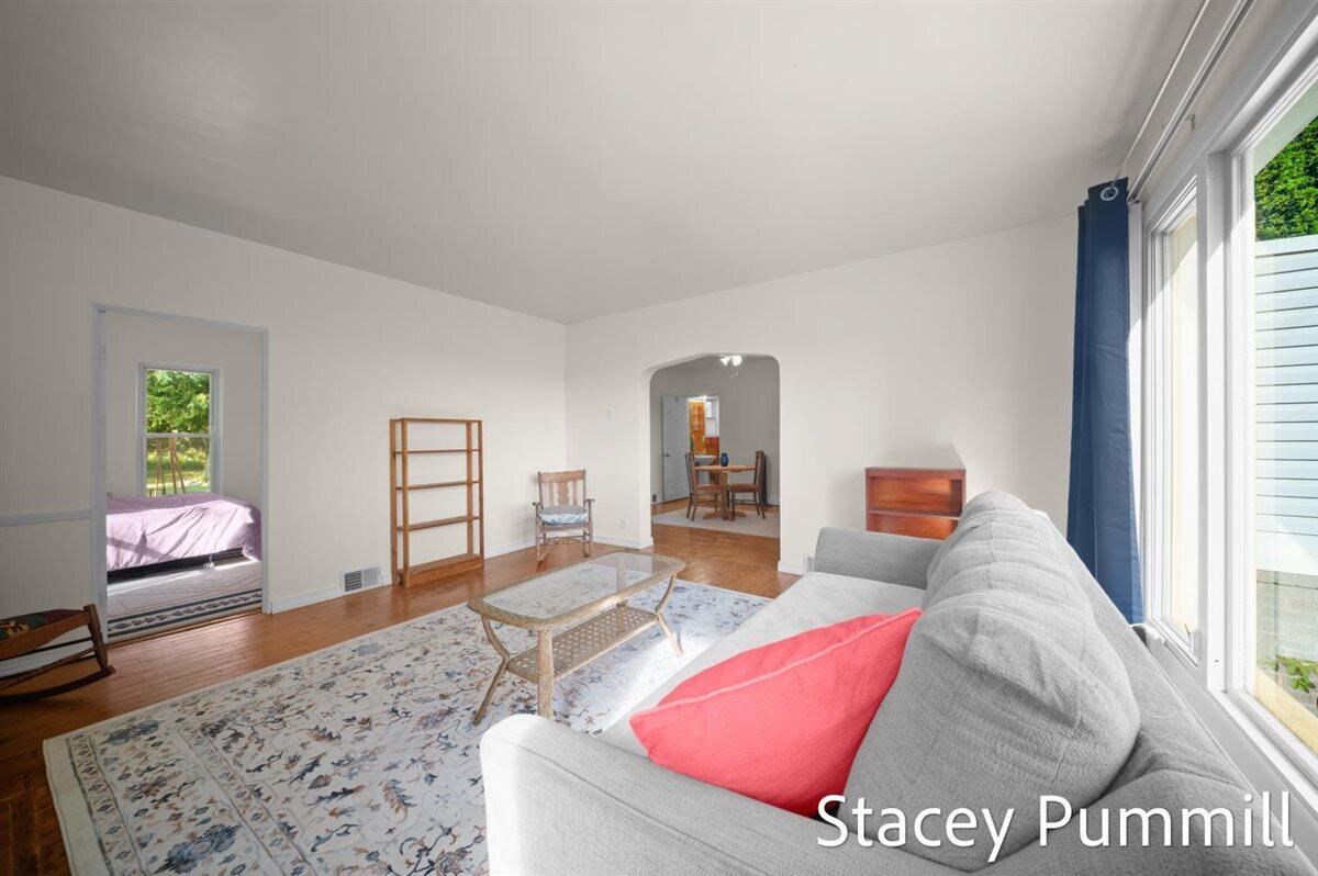 6174 Edgar Road Six Lakes, MI 48886 - Photo 7 of 26 10-DSC_6682