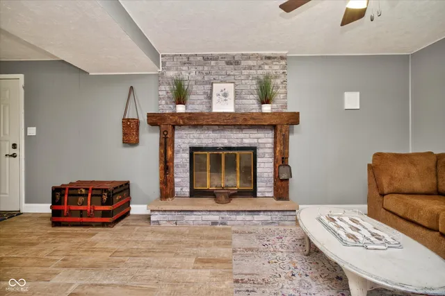 $365,000 | 2101 North 300th Street East, Anderson, IN 46012