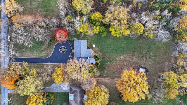 $365,000 | 2101 North 300th Street East, Anderson, IN 46012