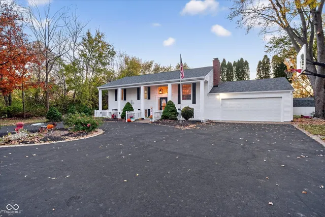 $365,000 | 2101 North 300th Street East, Anderson, IN 46012