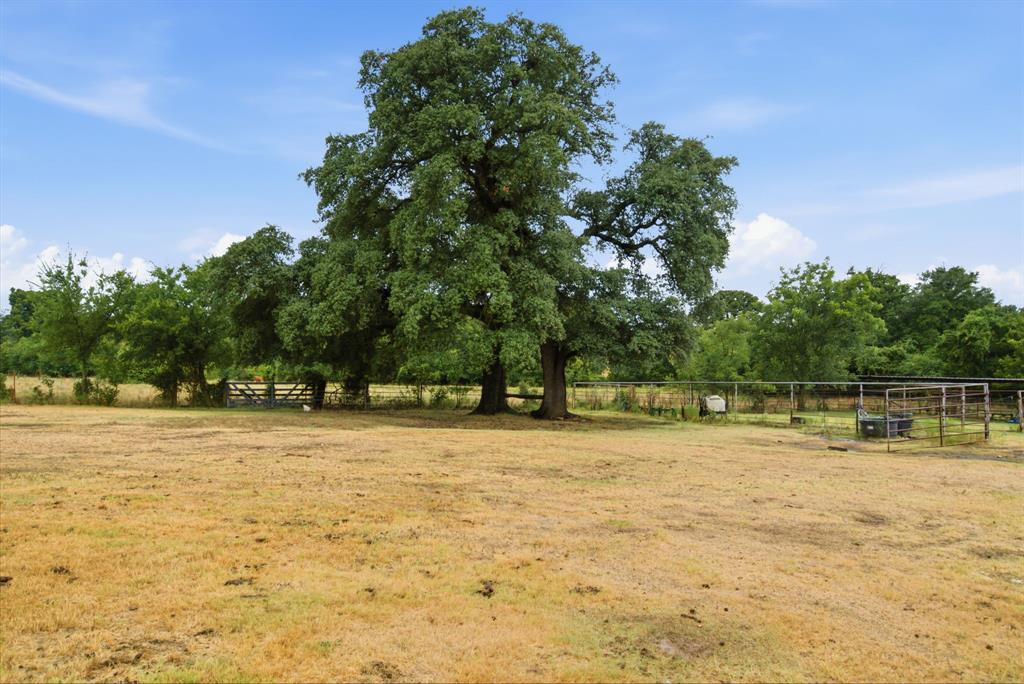 1670 Alexander Road Stephenville, TX 76401 - Photo 31 of 40