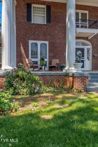 $620,000 | 130 Solar Street, Bristol, VA 24201