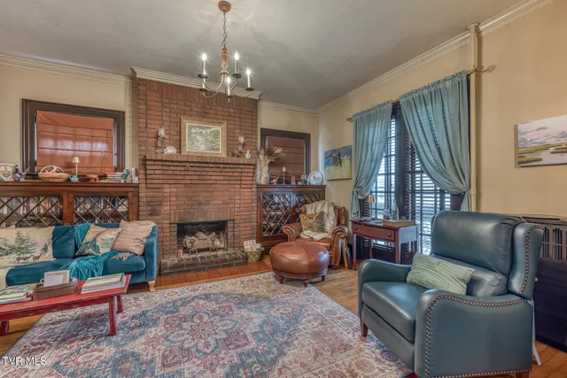 $620,000 | 130 Solar Street, Bristol, VA 24201