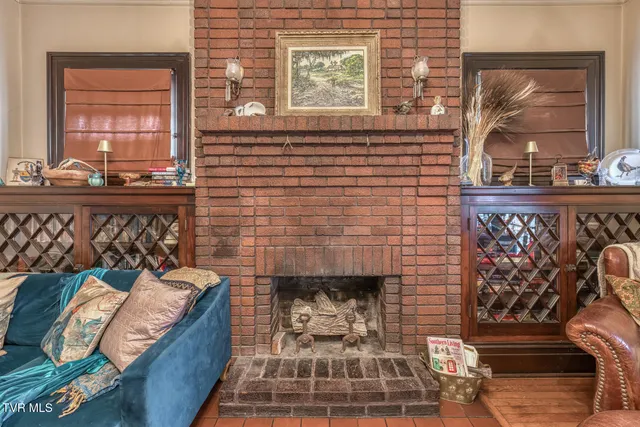 $620,000 | 130 Solar Street, Bristol, VA 24201