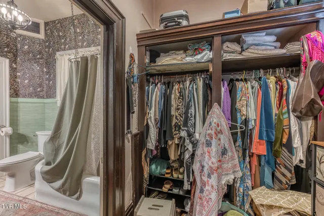 $620,000 | 130 Solar Street, Bristol, VA 24201