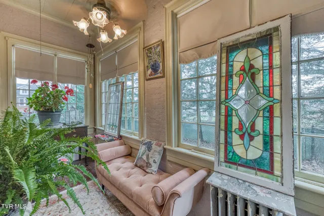 $620,000 | 130 Solar Street, Bristol, VA 24201