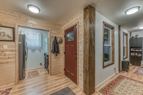 $599,900 | 130 Solar Street, Bristol, VA 24201