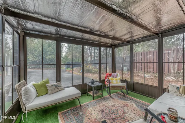 $620,000 | 130 Solar Street, Bristol, VA 24201