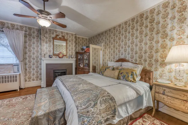 $620,000 | 130 Solar Street, Bristol, VA 24201