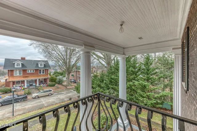 $620,000 | 130 Solar Street, Bristol, VA 24201