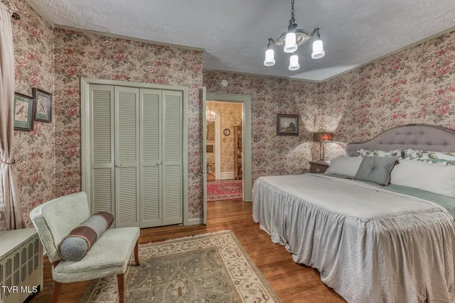 $620,000 | 130 Solar Street, Bristol, VA 24201