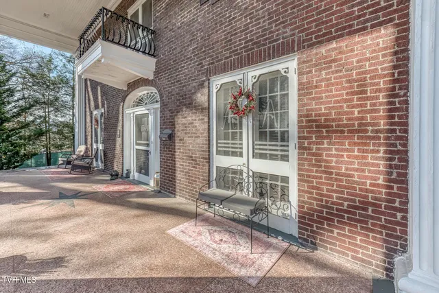 $620,000 | 130 Solar Street, Bristol, VA 24201