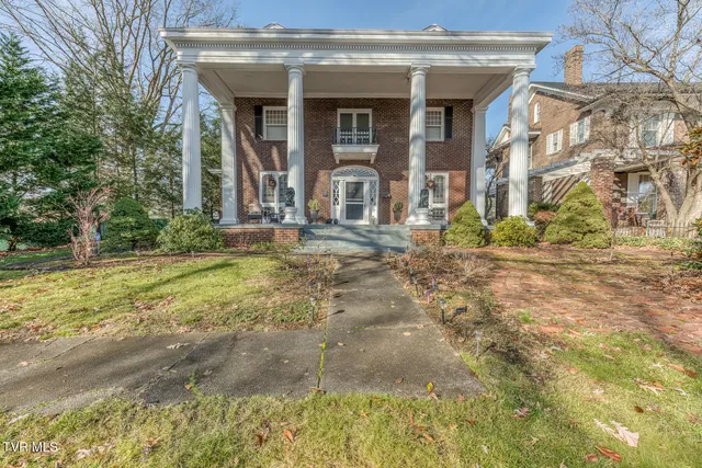 $620,000 | 130 Solar Street, Bristol, VA 24201