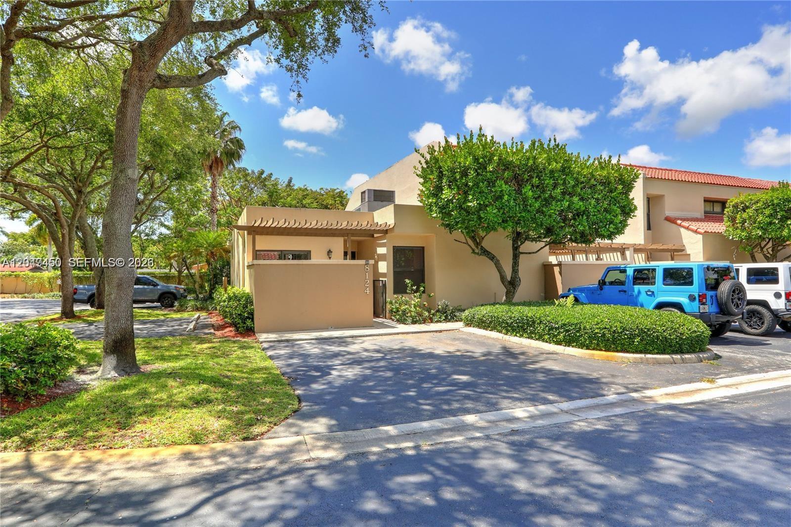 8124 Southwest 87th Terrace Miami, FL 33143 - Photo 32 of 44