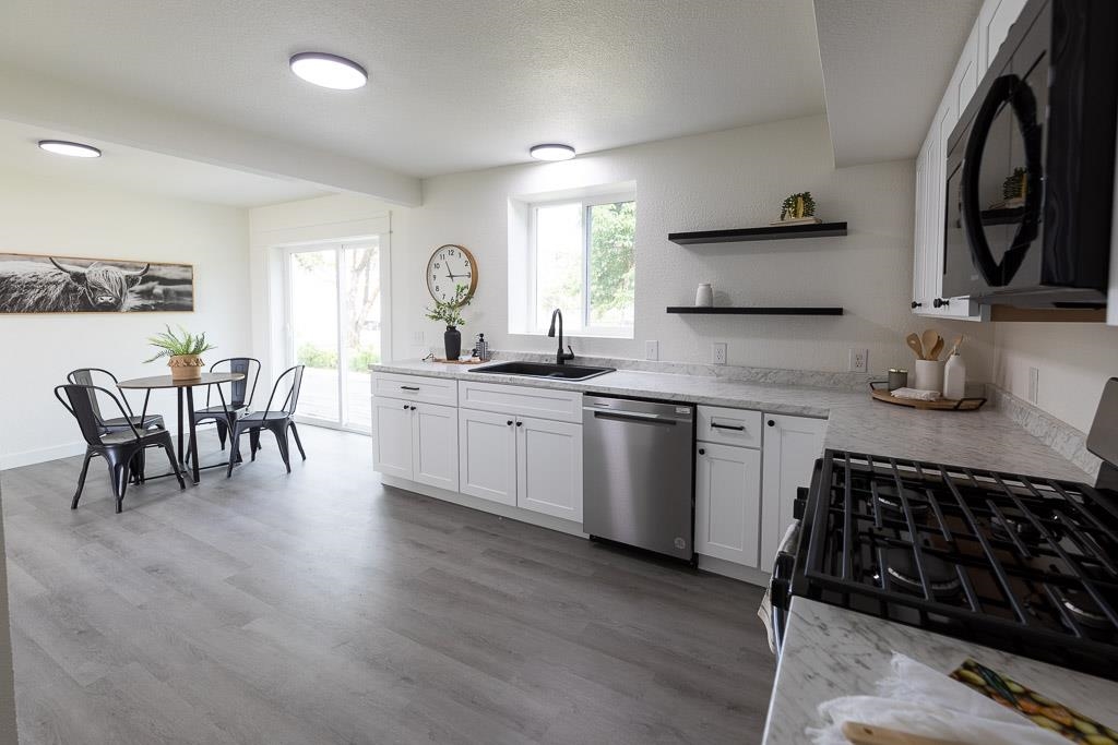 3118 North Dora Road Spokane Valley, WA 99212 - Photo 8 of 29