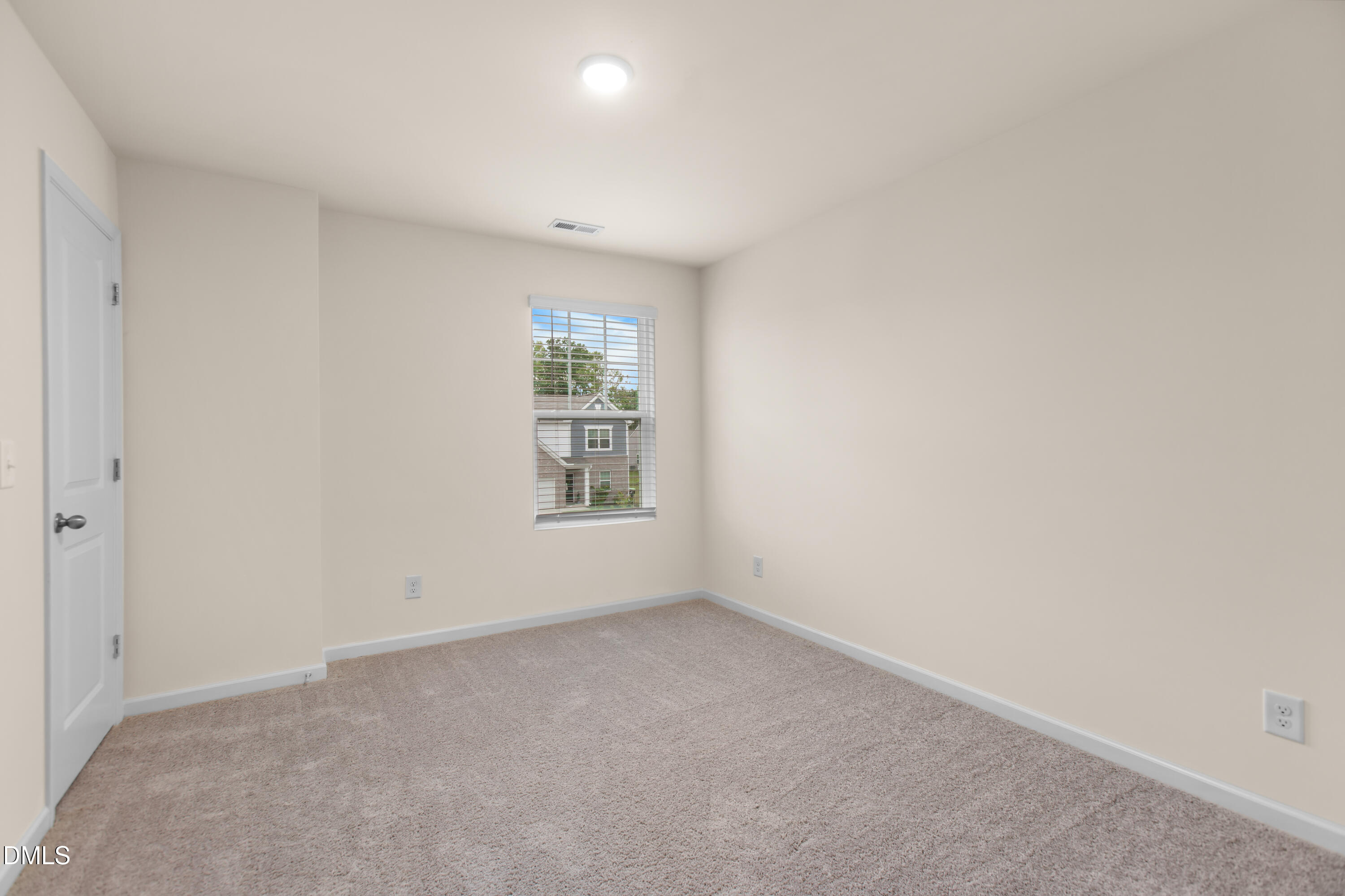 932 Berkeley Glen Road Zebulon, NC 27597 - Photo 42 of 51 41