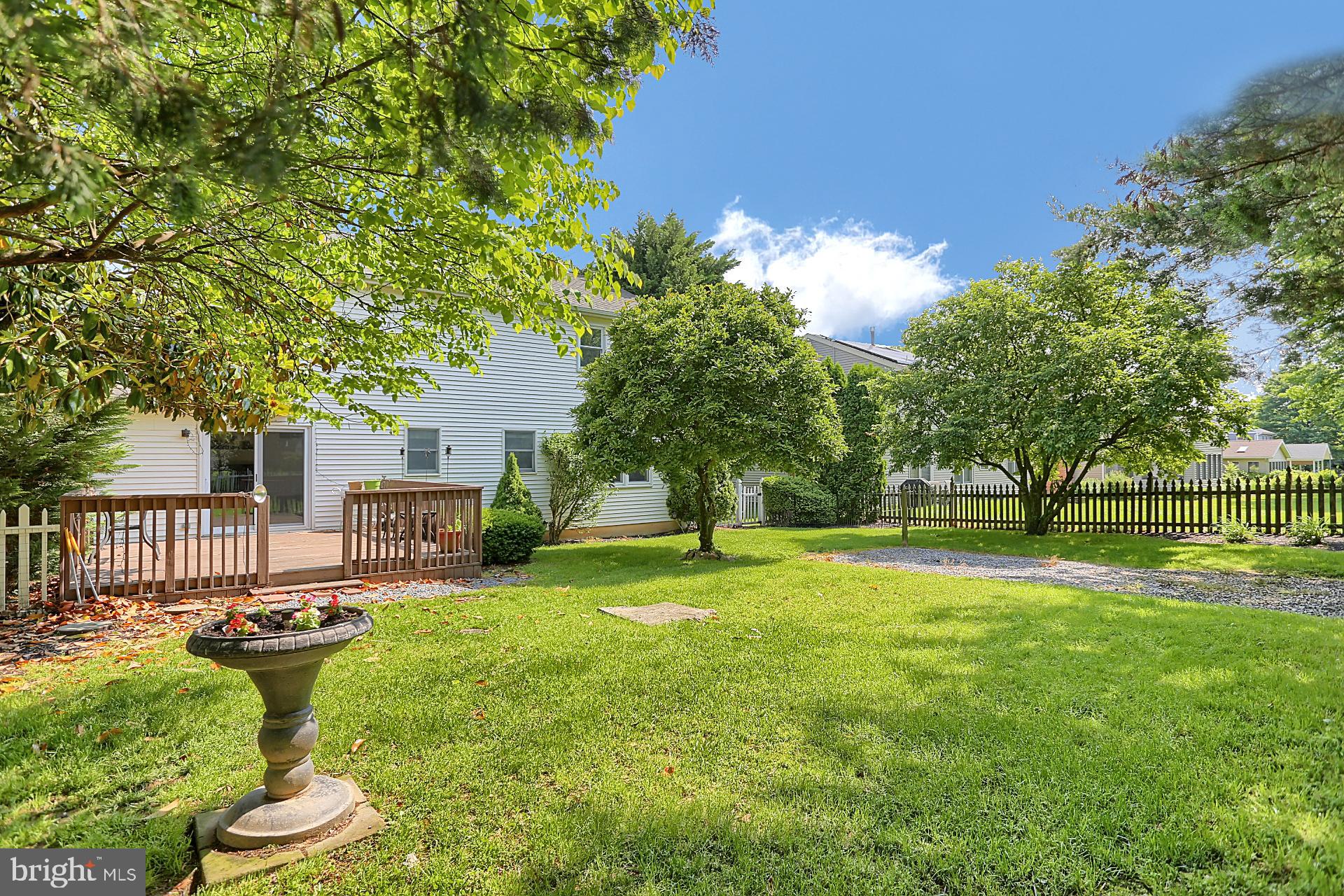 207 Sunrise Road Reading, PA 19606 - Photo 26 of 28