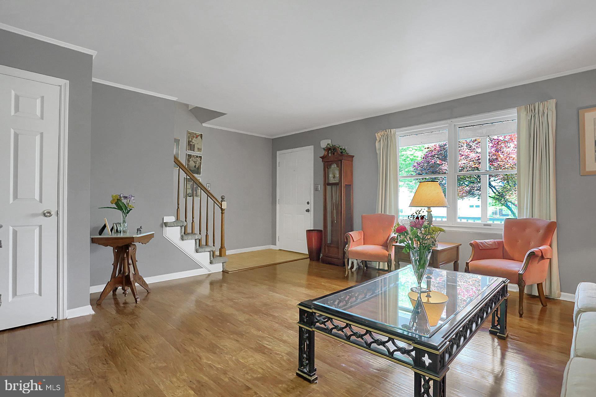 207 Sunrise Road Reading, PA 19606 - Photo 7 of 28