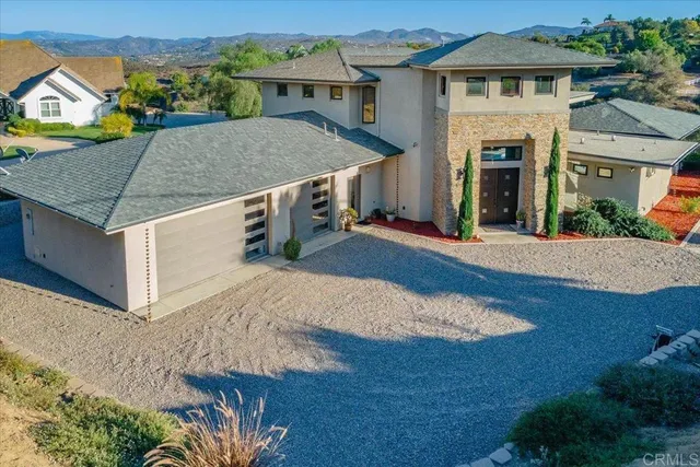 $1,995,000 | 5382 Willman Way, Fallbrook, CA 92028