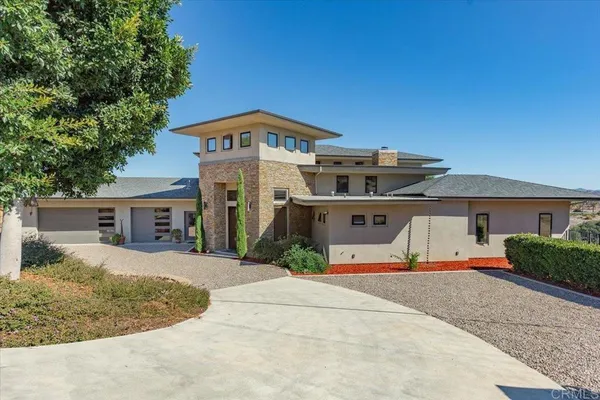 $1,499,900 | 5382 Willman Way, Fallbrook, CA 92028