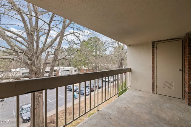 $1,750 | 500 Umstead Drive, Unit 303C, Chapel Hill, NC 27516