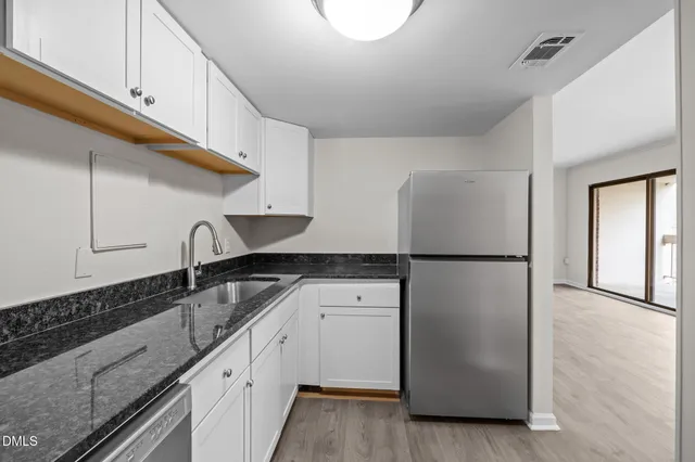 $1,750 | 500 Umstead Drive, Unit 303C, Chapel Hill, NC 27516