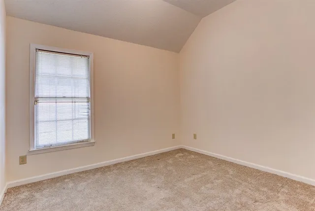 $285,000 | 948 Waif Woods Cove, Memphis, TN 38018