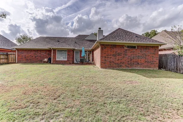 $285,000 | 948 Waif Woods Cove, Memphis, TN 38018