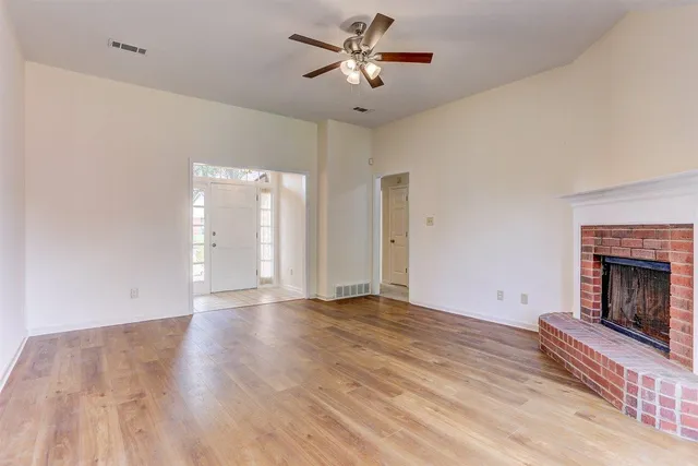 $285,000 | 948 Waif Woods Cove, Memphis, TN 38018