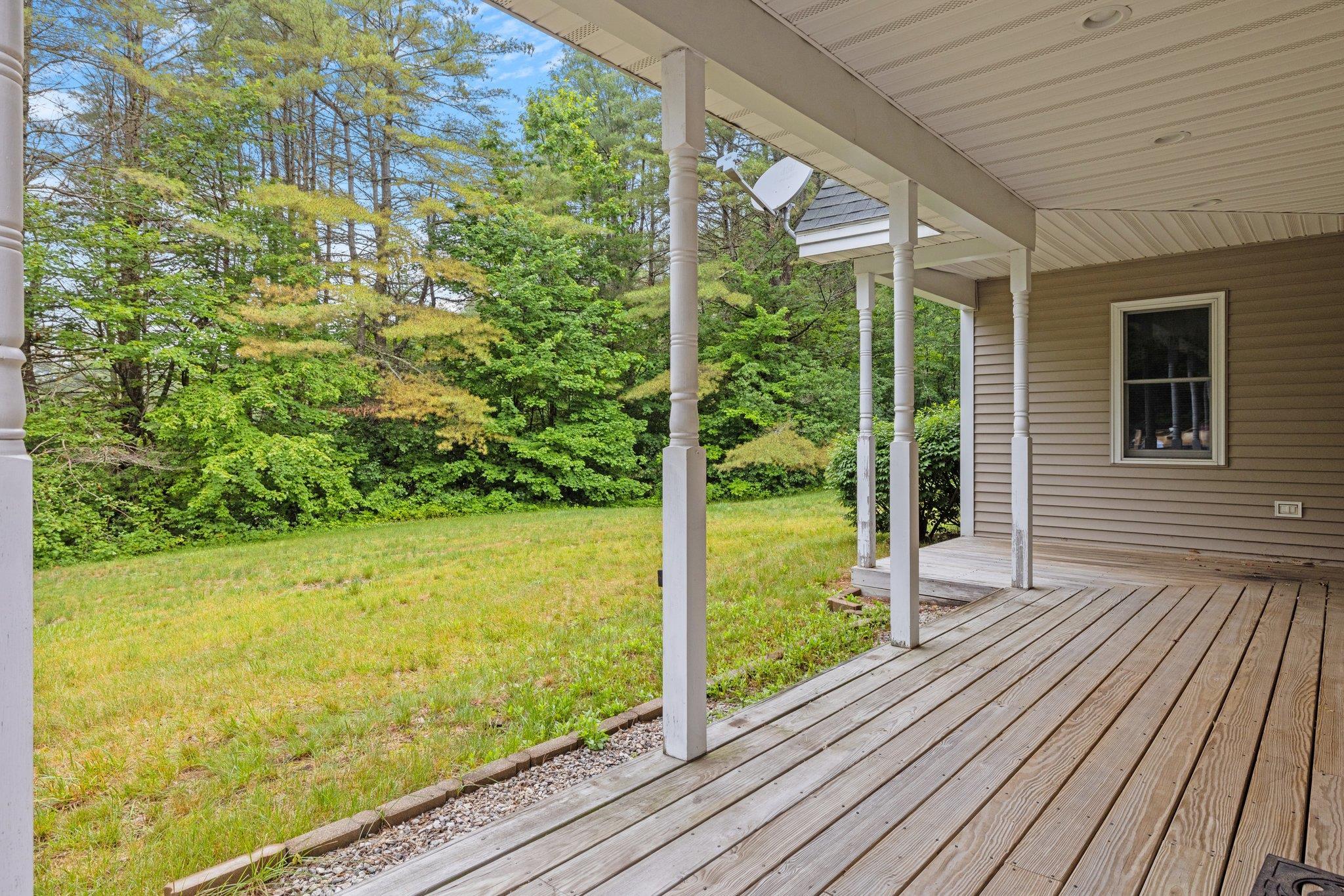 71 Johnson Road Sanbornton, NH 03269 - Photo 3 of 40