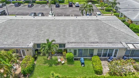 $149,000 | 13670 Vía Flora, Unit B, Delray Beach, FL 33484
