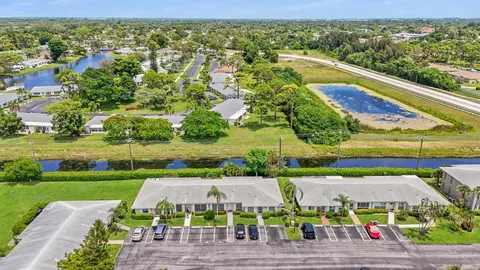 $149,000 | 13670 Vía Flora, Unit B, Delray Beach, FL 33484
