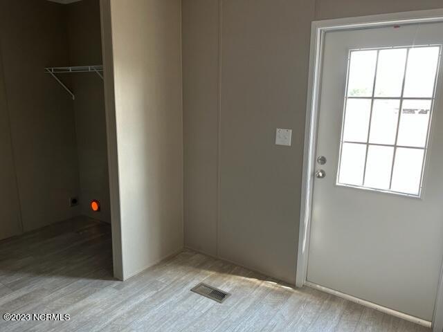 2958 Basstown Road Clinton, NC 28328 - Photo 7 of 8 Laundry