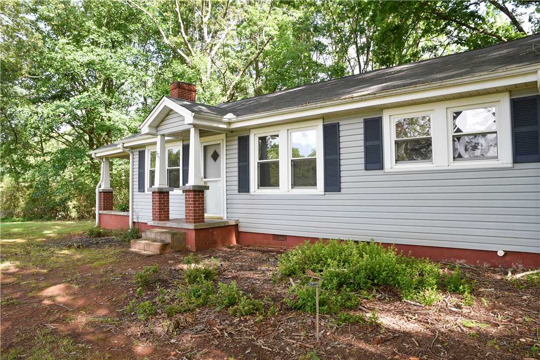 125 Indian Oaks Road Seneca, SC 29672 - Photo 20 of 26 Gallery Image 20