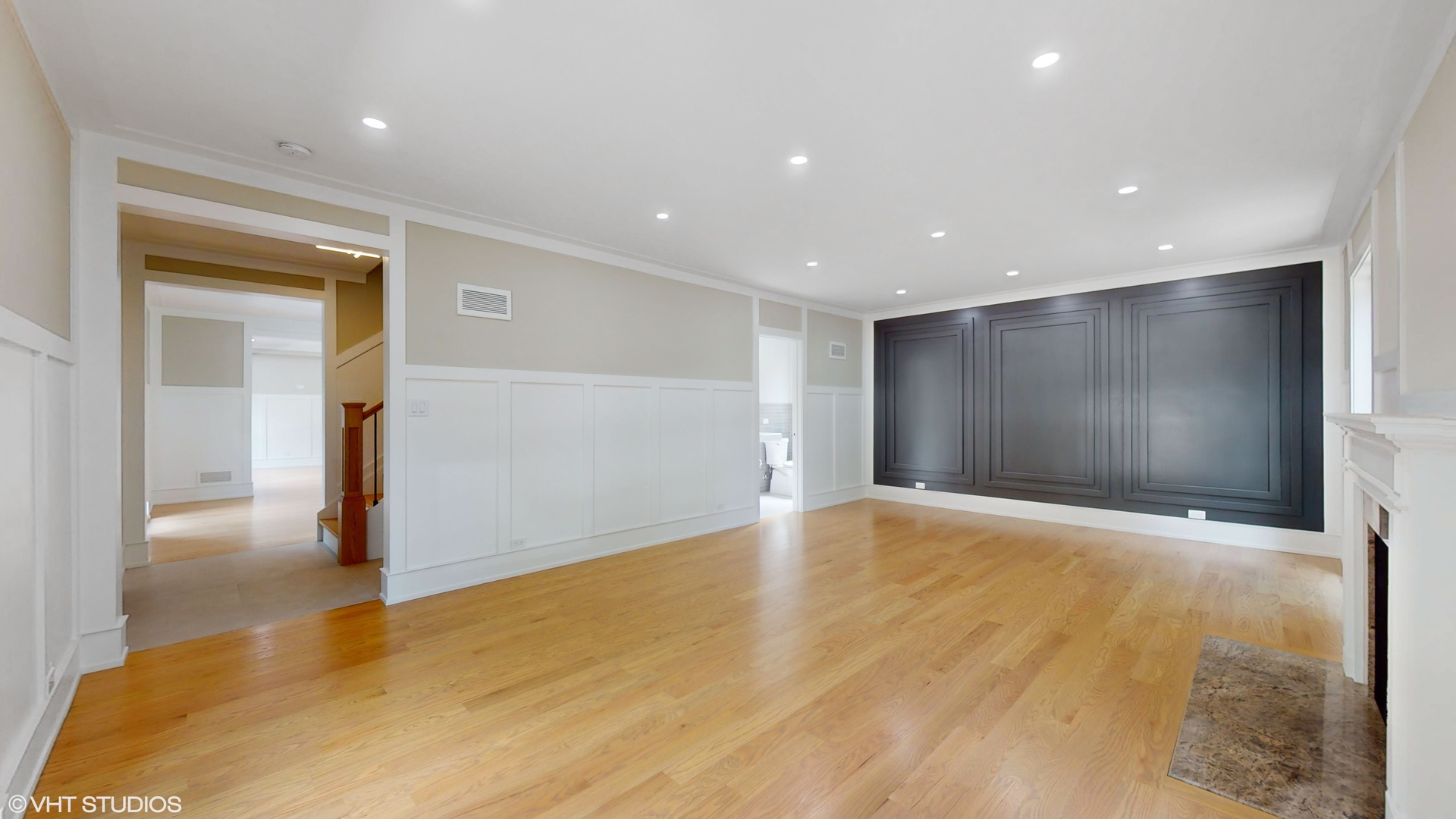 435 North Merrill Street Park Ridge, IL 60068 - Photo 16 of 51 a view of an empty room