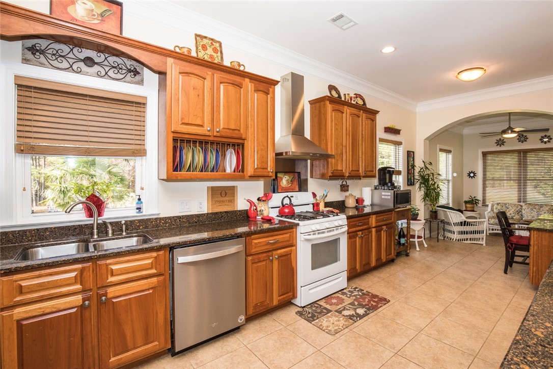 1110 Meadow Road Townville, SC 29689 - Photo 12 of 36 Gallery Image 12
