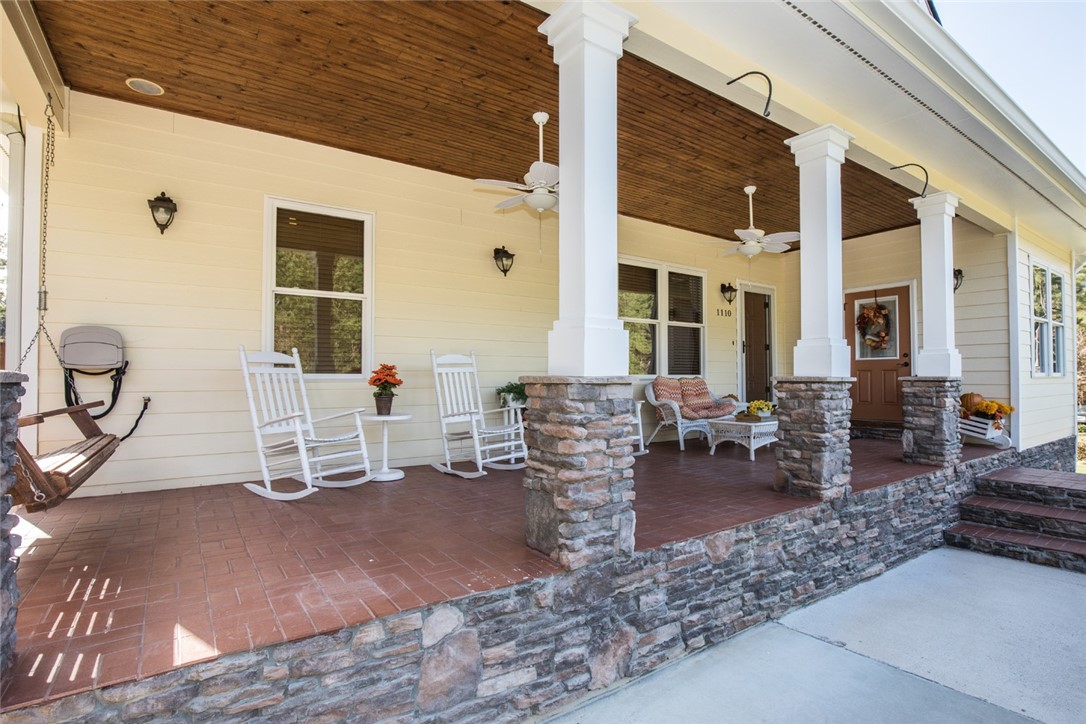 1110 Meadow Road Townville, SC 29689 - Photo 2 of 36 Gallery Image 2