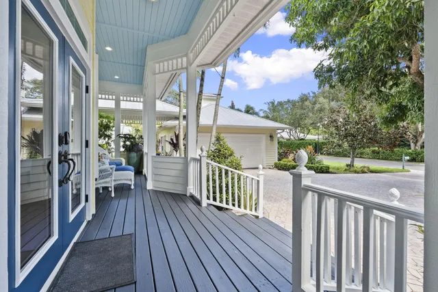 $1,375,000 | 104 Abbie Court, Sewall's Point, FL 34996