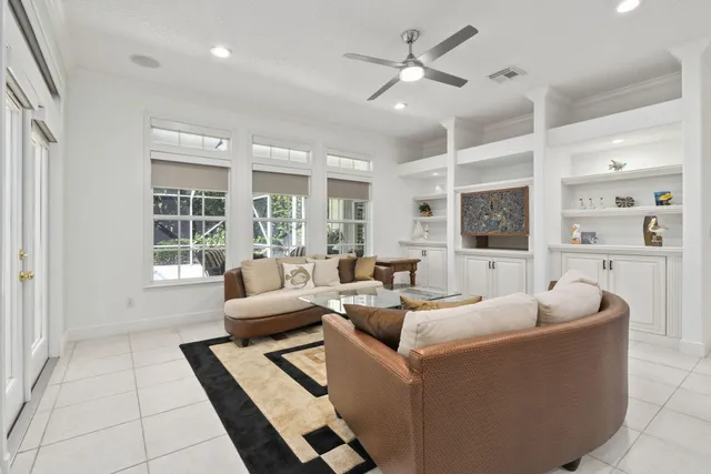 $1,375,000 | 104 Abbie Court, Sewall's Point, FL 34996