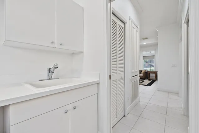 $1,375,000 | 104 Abbie Court, Sewall's Point, FL 34996