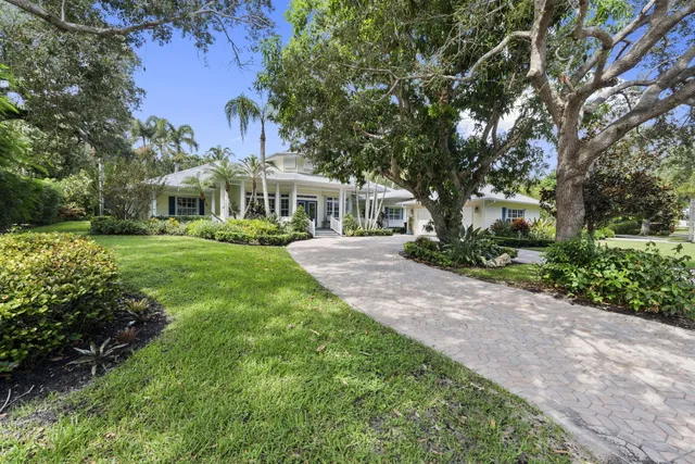 $1,375,000 | 104 Abbie Court, Sewall's Point, FL 34996