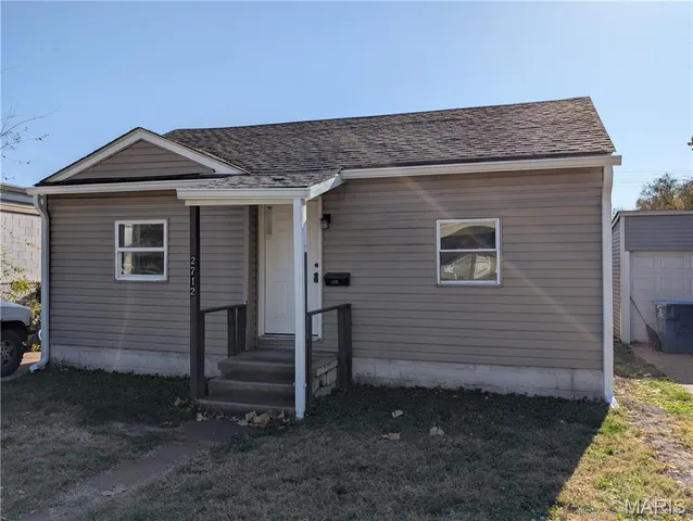 $119,900 | 2712 Lincoln Avenue, Granite City, IL 62040