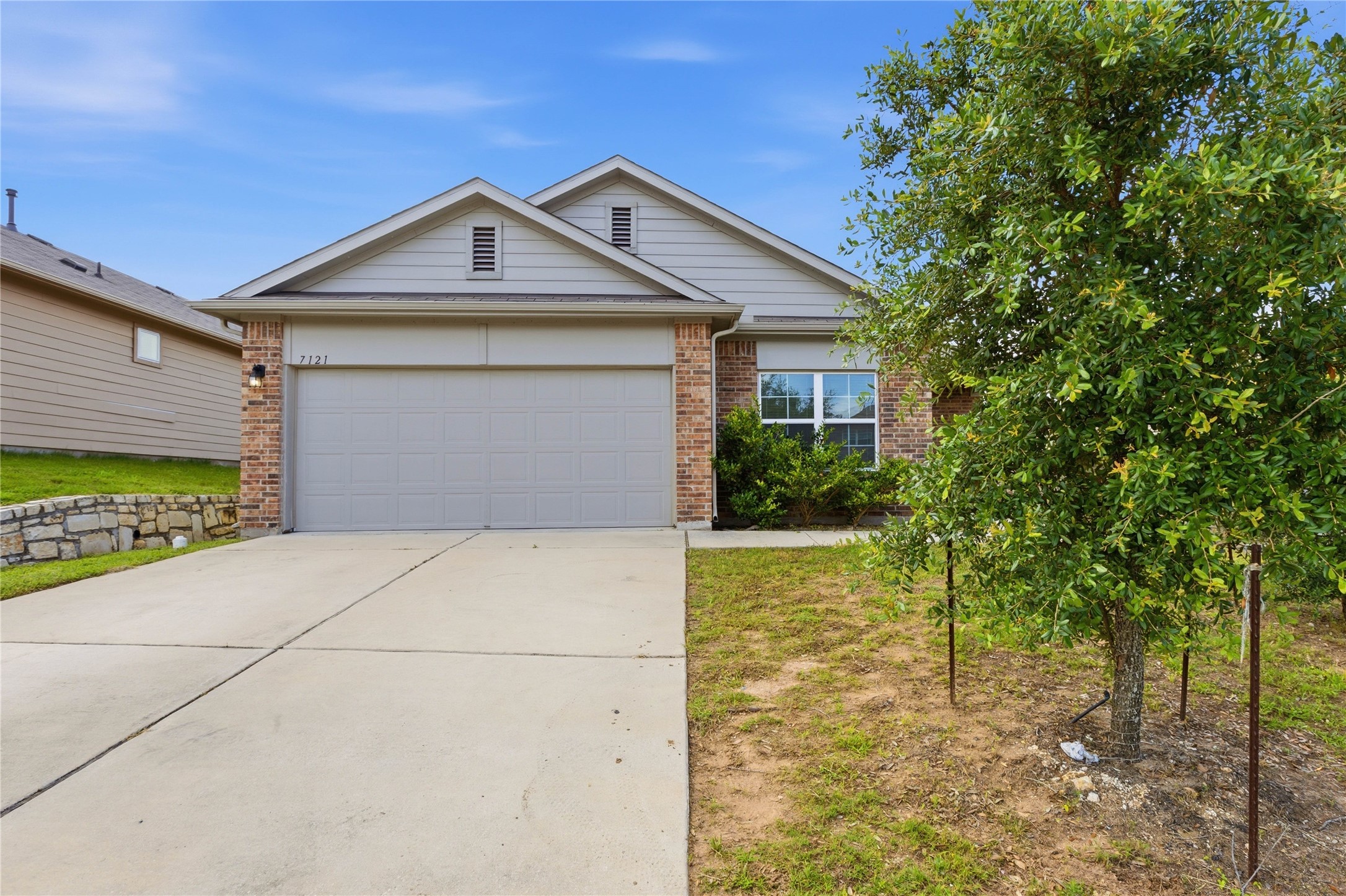 7121 Ranchito Drive Austin, TX 78744 - Photo 29 of 30