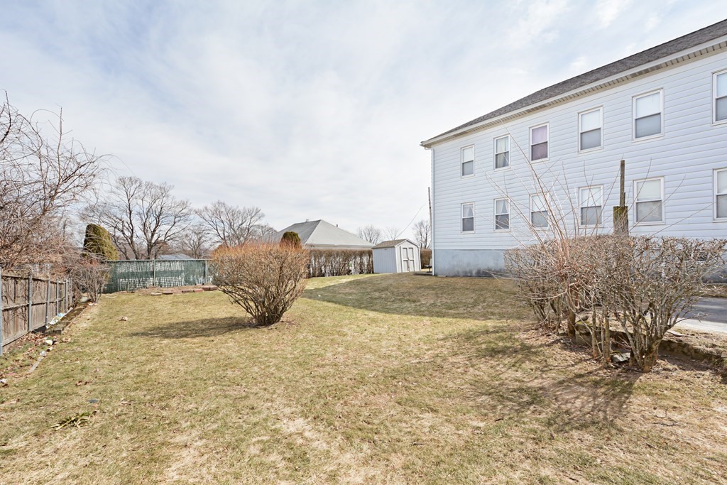 31 Benedict Road Worcester, MA 01604 - Photo 9 of 33 Gallery Image 9